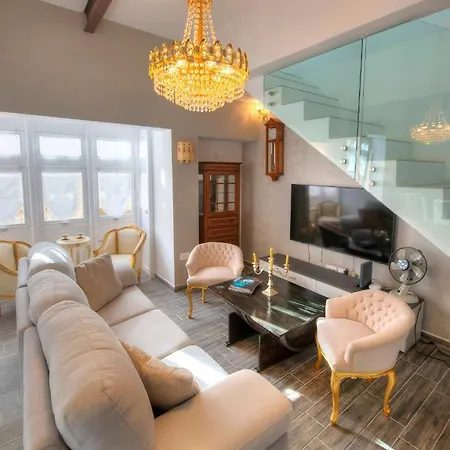 Spectacular Spacious House With Sun Terrace Ilju1-1 * 슬리에마